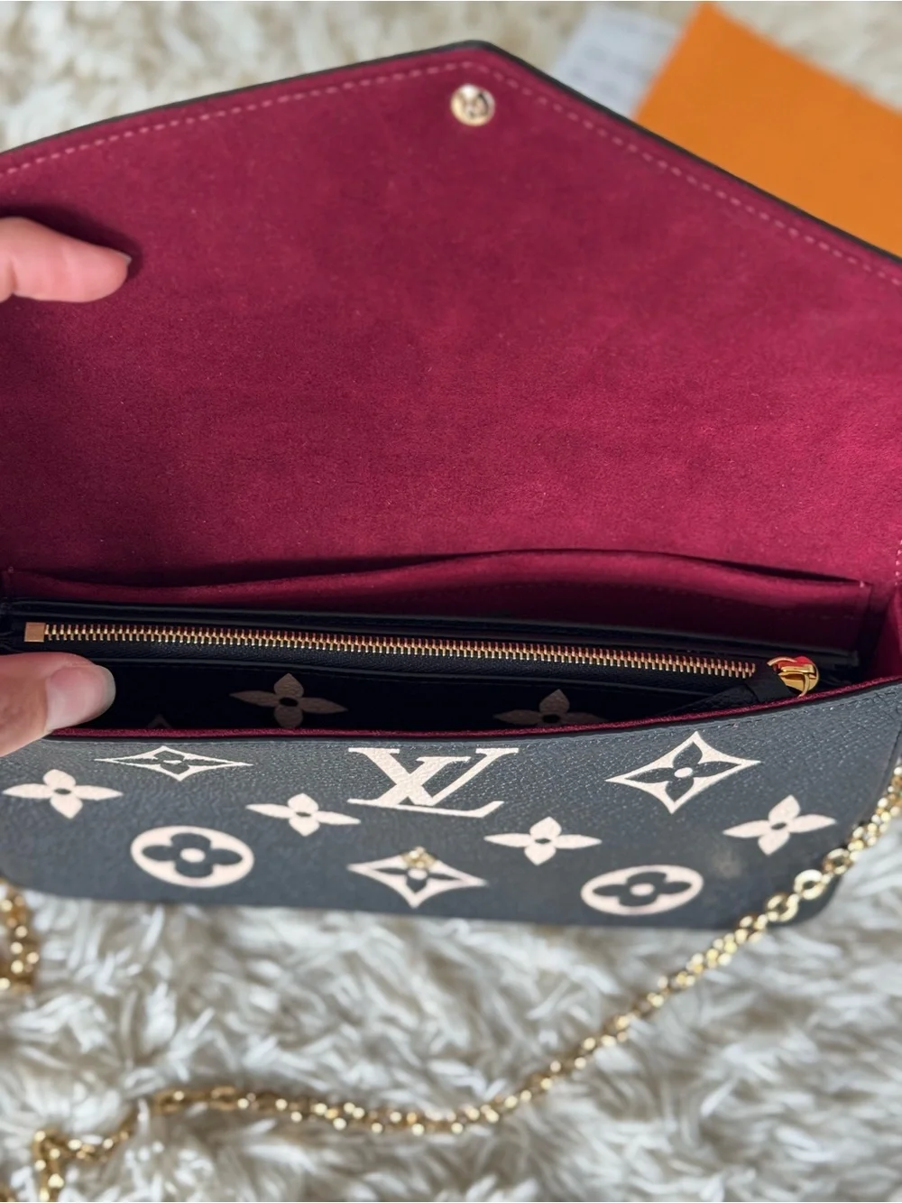Louis Vuitton Black & Beige monogram Pochette Félicie with 2 wallets